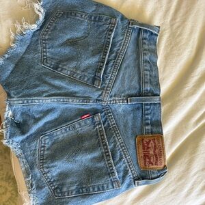 Levi’s shorts